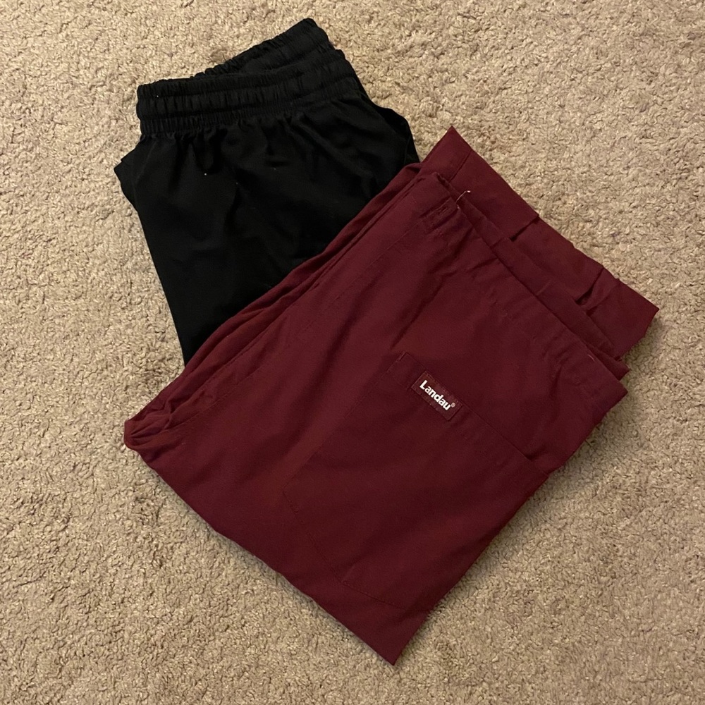 Scrub bottoms small
